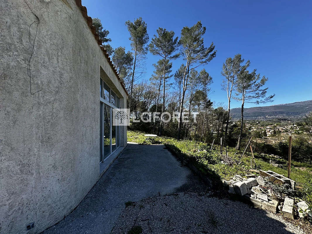 Maison à MOUANS-SARTOUX