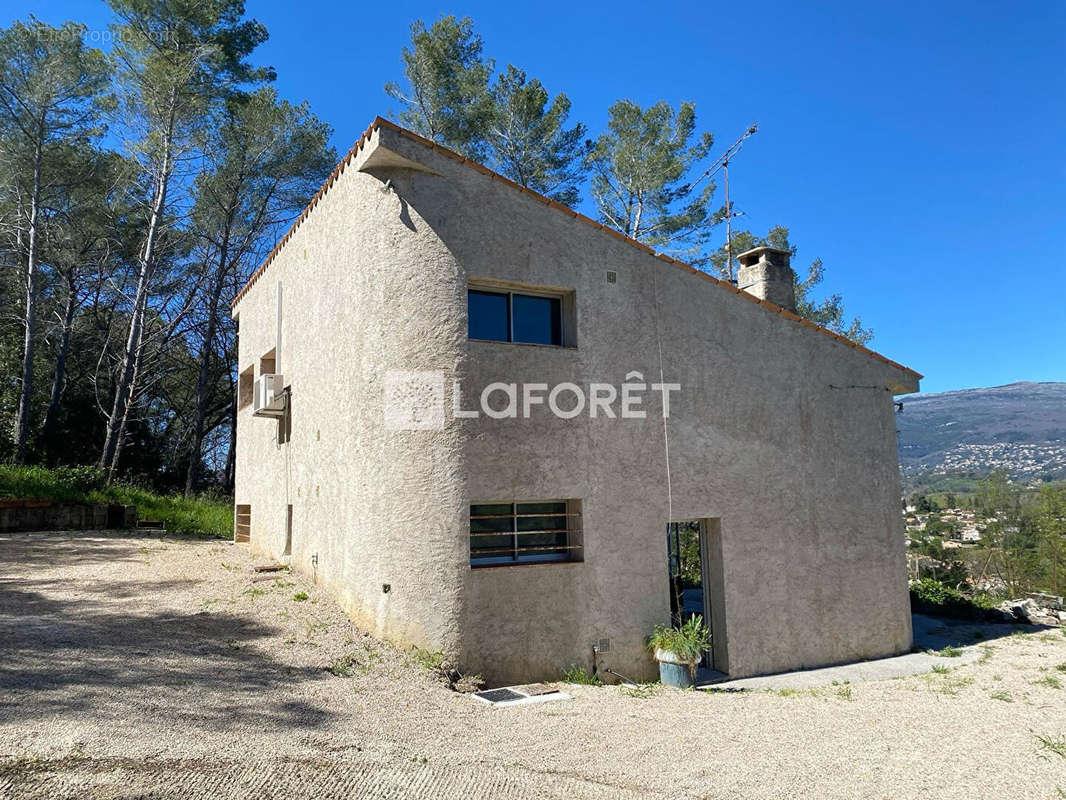 Maison à MOUANS-SARTOUX