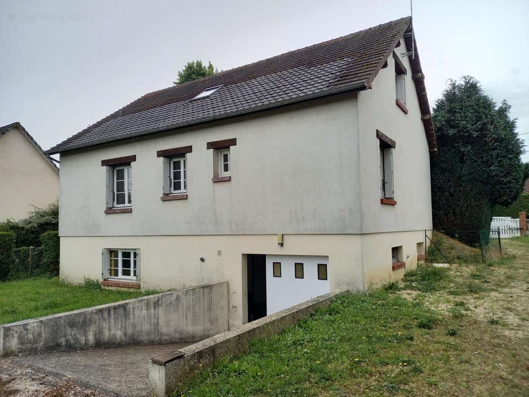 Maison à ACQUIGNY