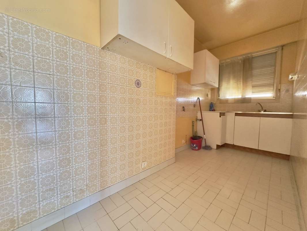 cuisine indépendante  - Appartement à MENTON