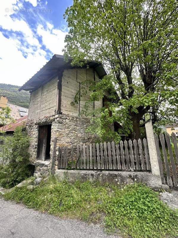 Maison à SAINT-ETIENNE-DE-TINEE