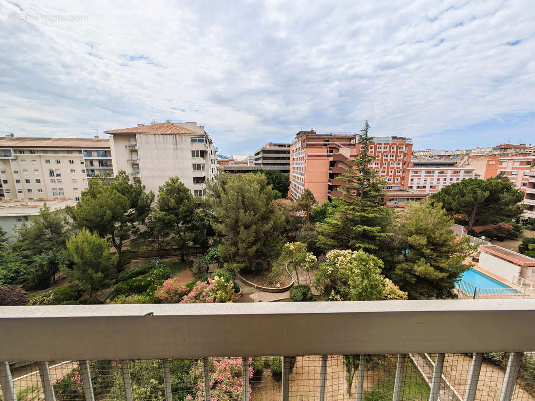 Appartement à MARSEILLE-8E