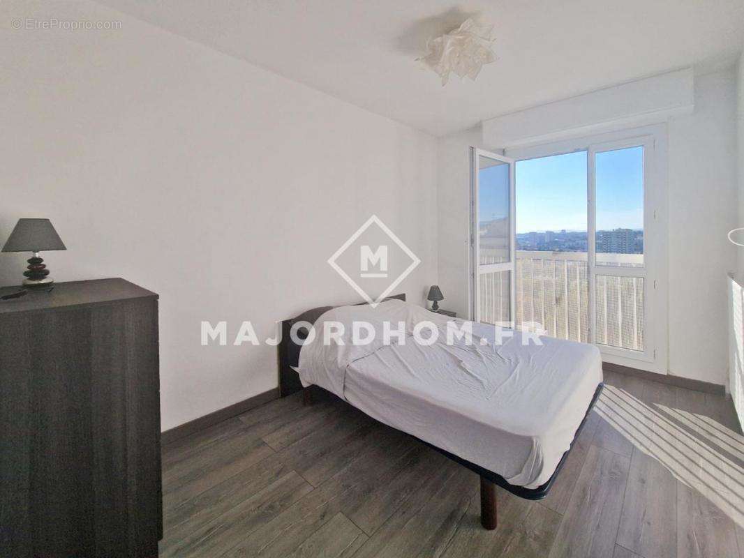 Appartement à MARSEILLE-10E