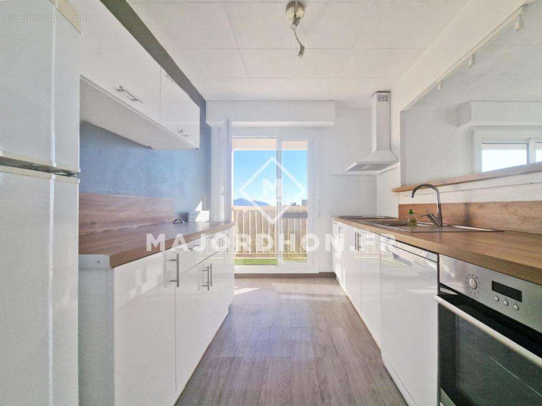 Appartement à MARSEILLE-10E