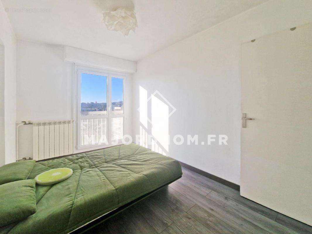 Appartement à MARSEILLE-10E