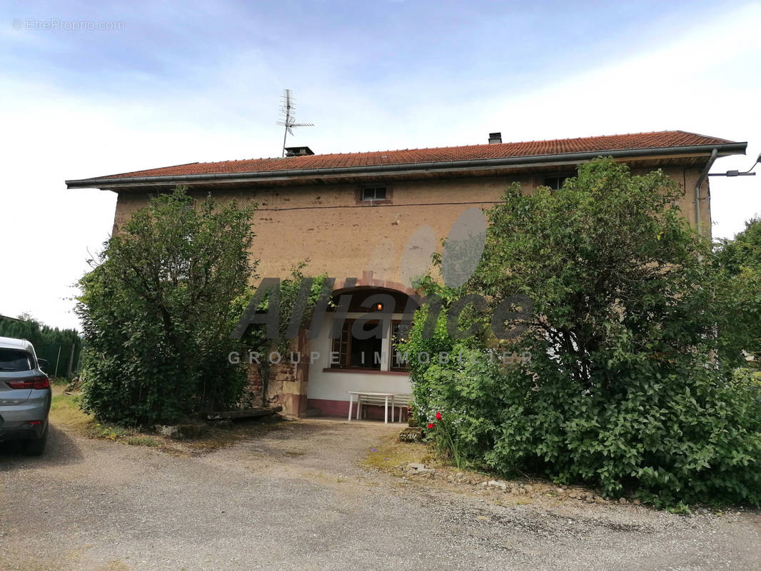 Maison à CORBENAY