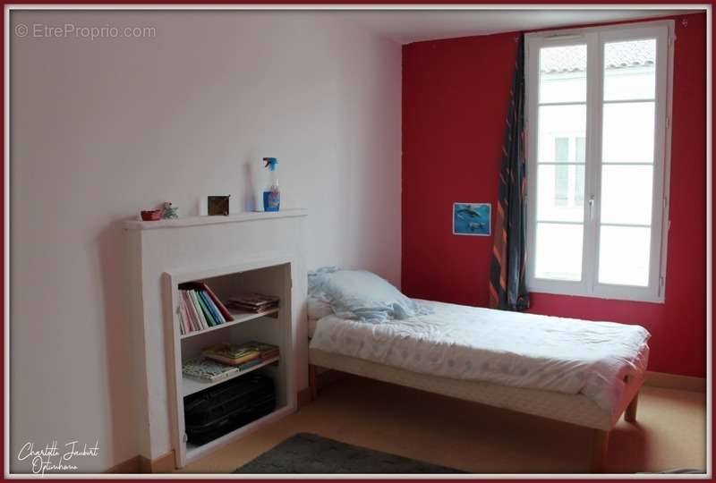 Appartement à CHALAIS