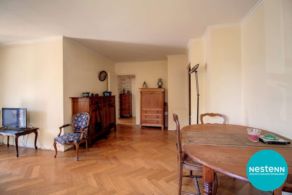 Appartement à RUEIL-MALMAISON