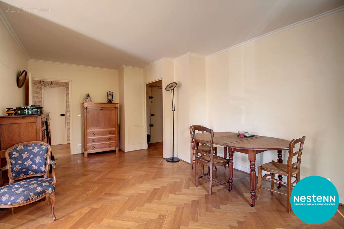 Appartement à RUEIL-MALMAISON