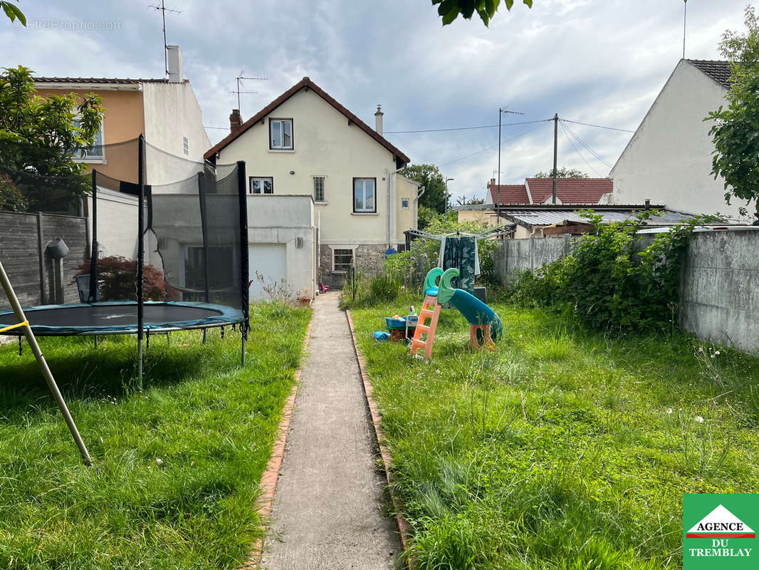 Maison à NOISY-LE-GRAND