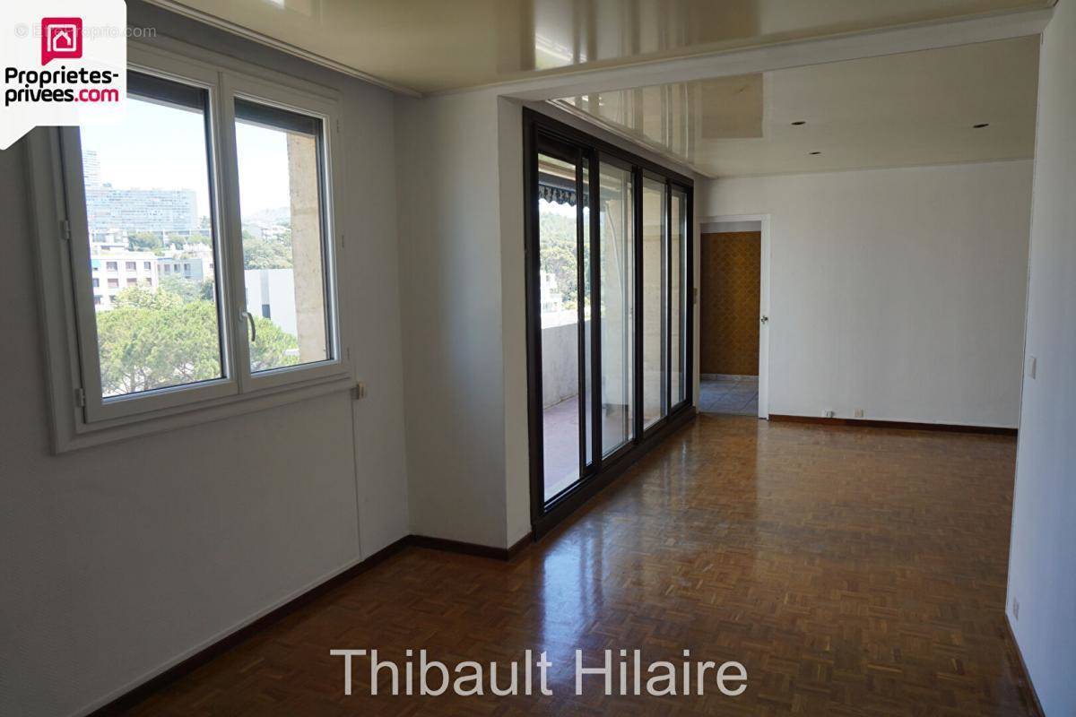 Appartement à MARSEILLE-9E