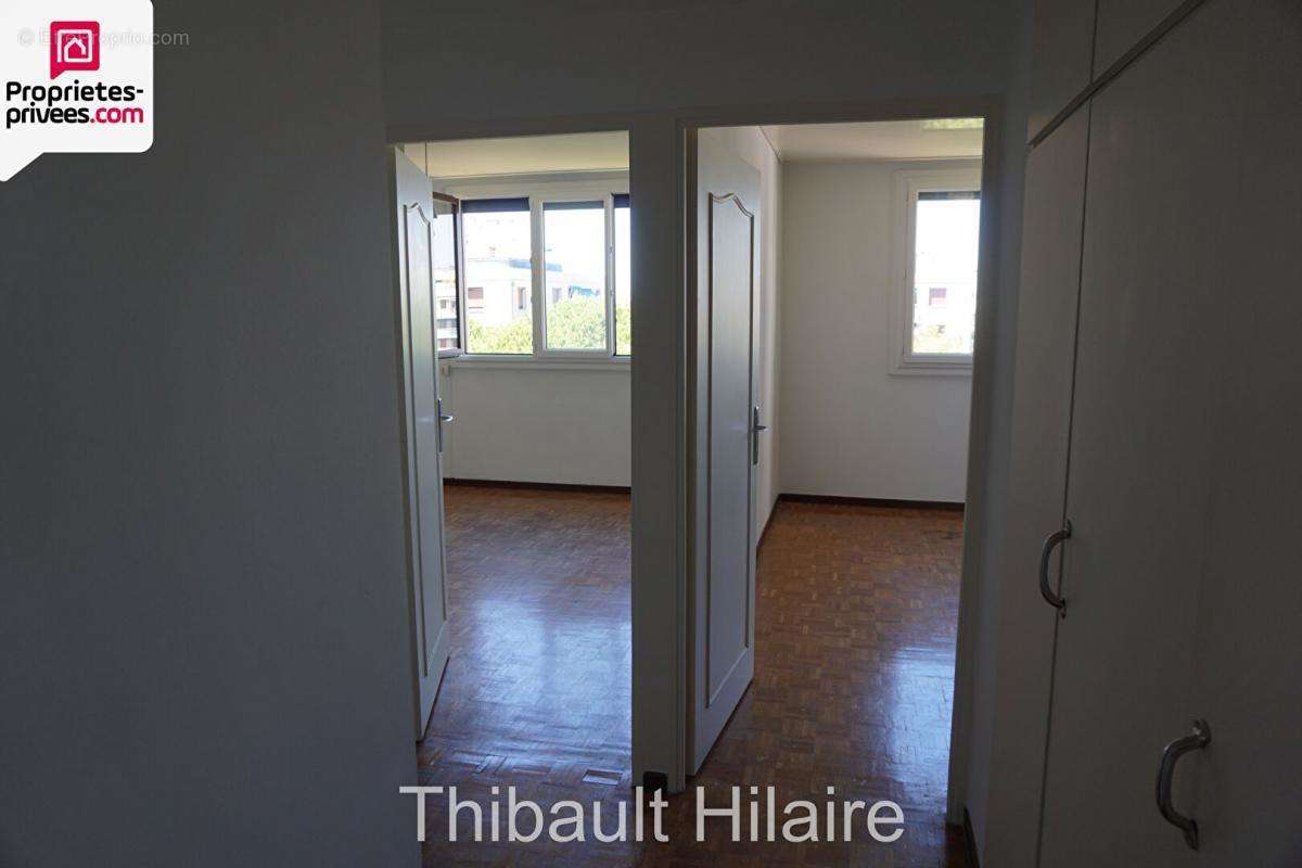 Appartement à MARSEILLE-9E