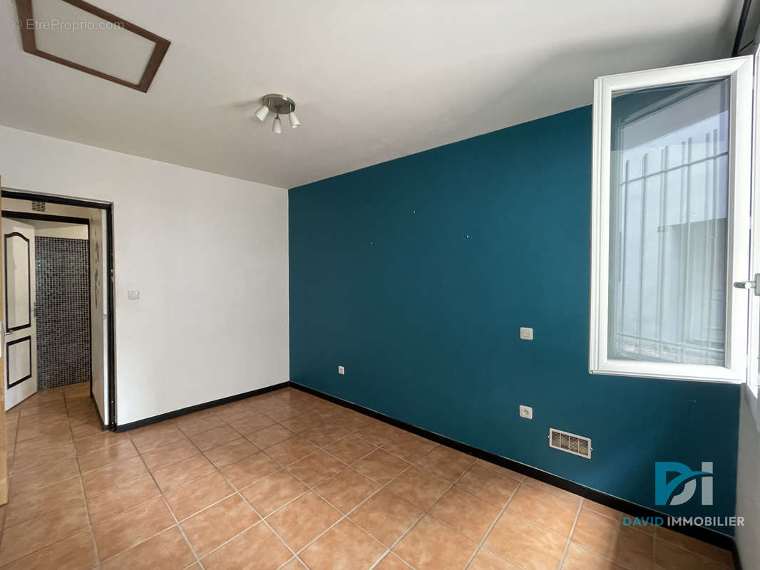 Appartement à FLORENSAC