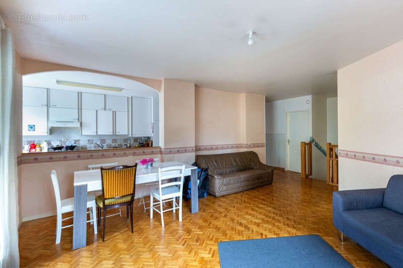 Appartement à LYON-5E