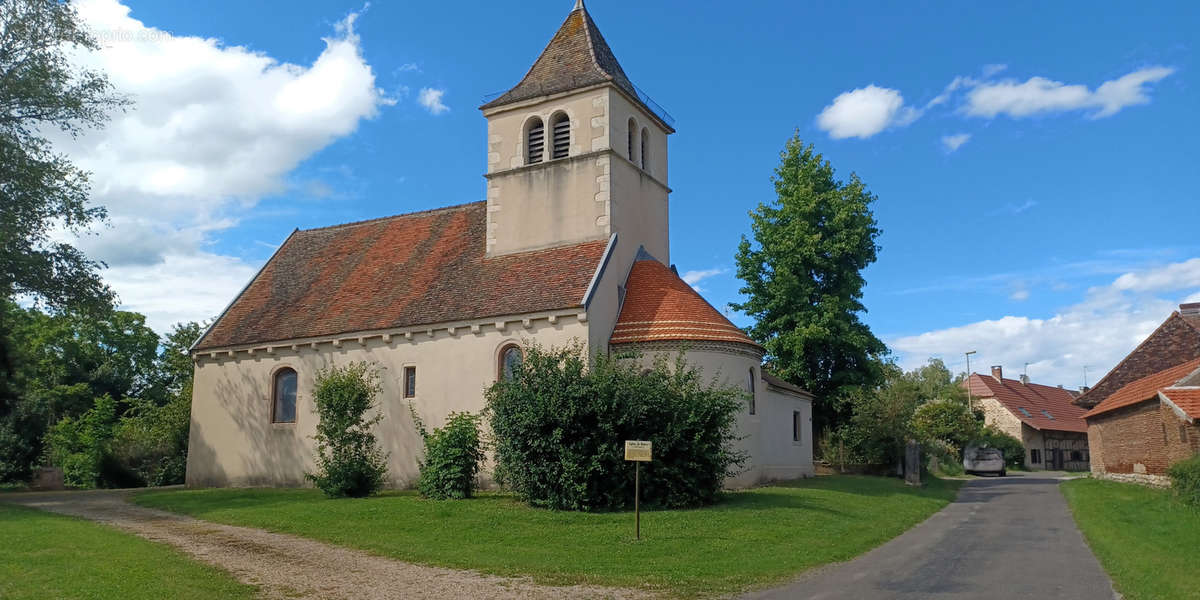 Maison à RANCY