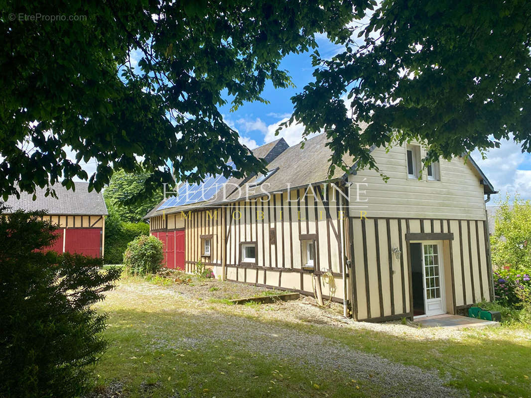 Maison à SAINT-BRICE-DE-LANDELLES