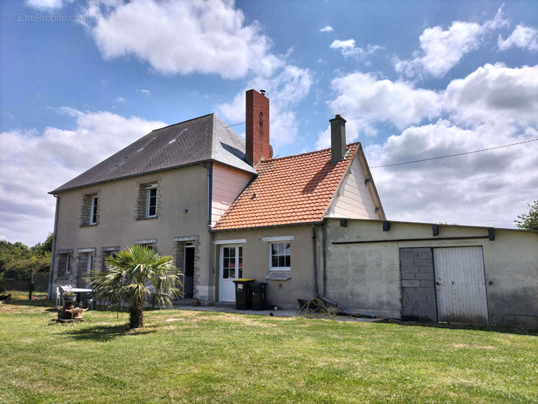 Maison à SAINTENY