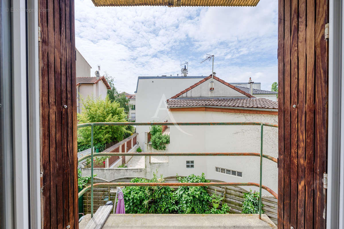 Maison à LE PERREUX-SUR-MARNE