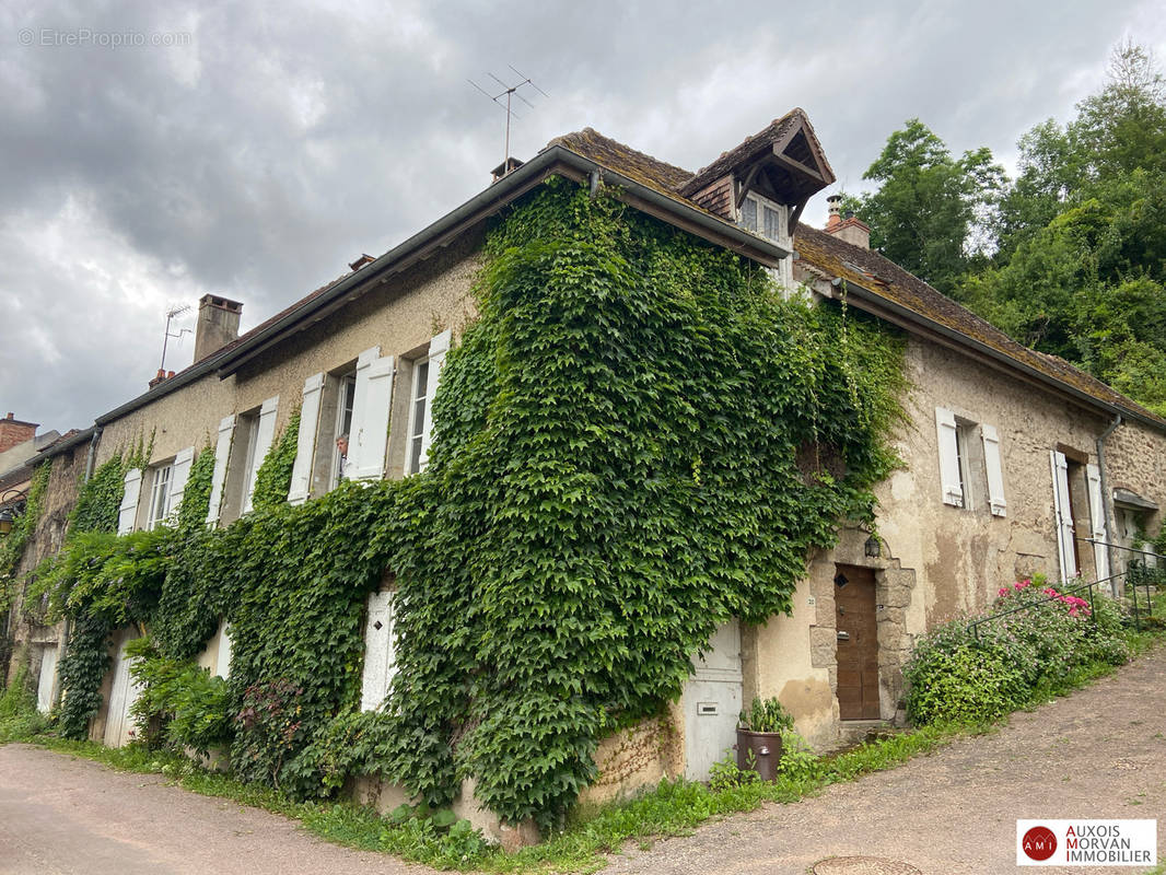 Maison à SEMUR-EN-AUXOIS