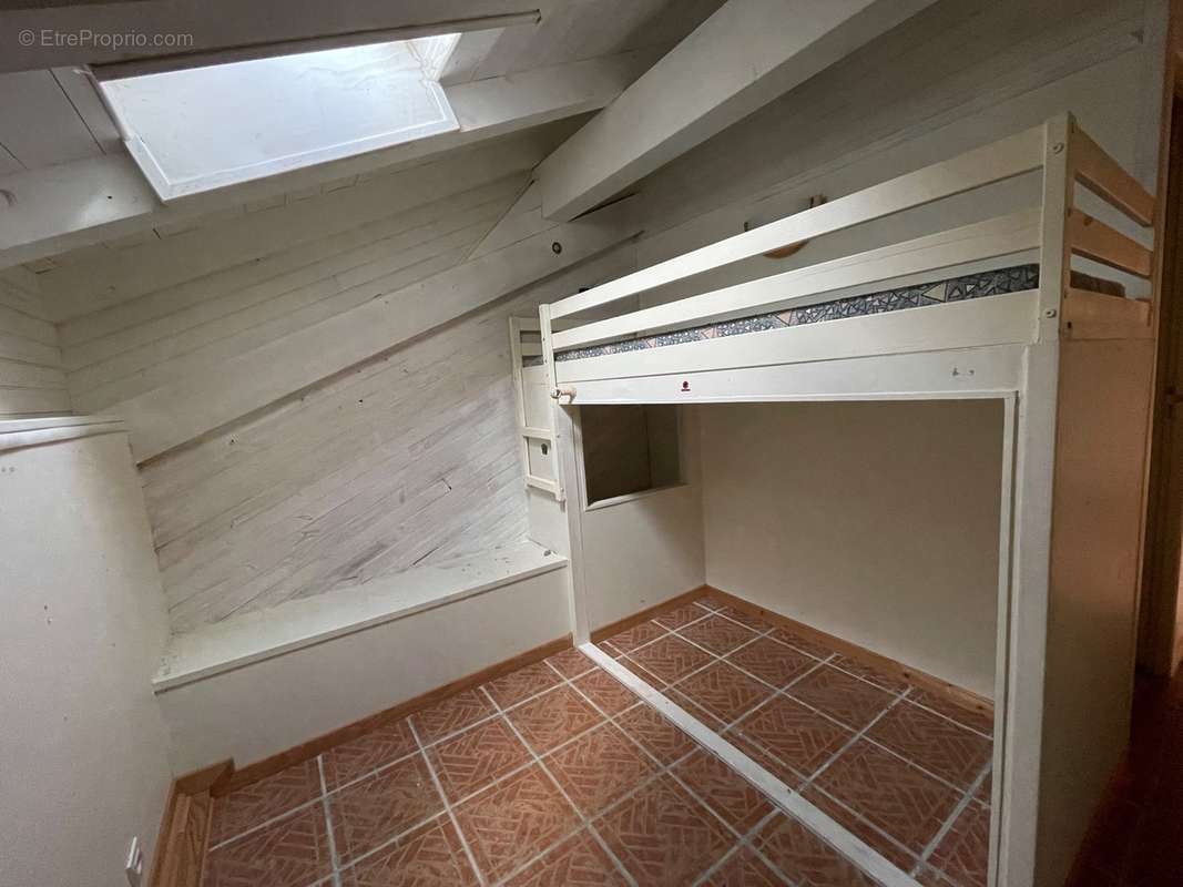 Appartement à SERRAVAL