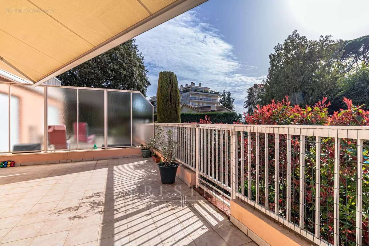 Appartement à CANNES