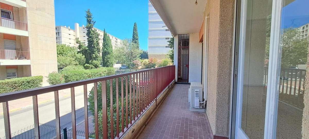 Appartement à MARSEILLE-10E