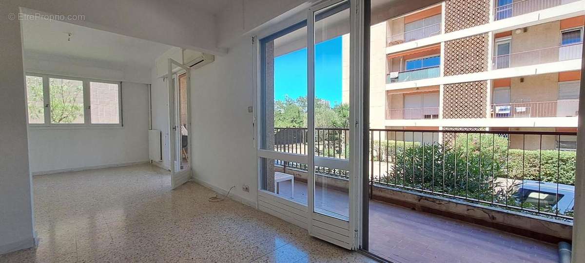 Appartement à MARSEILLE-10E