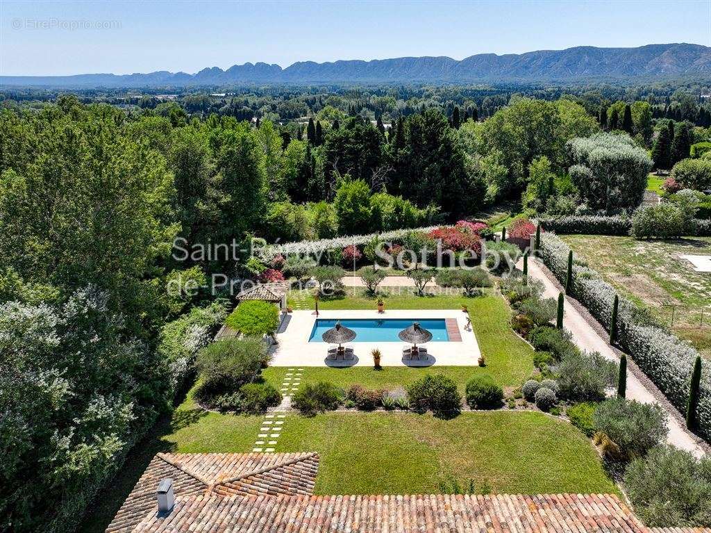 Maison à SAINT-REMY-DE-PROVENCE