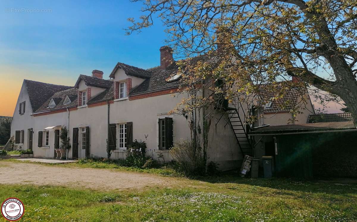 Maison à SAINT-CYR-EN-VAL