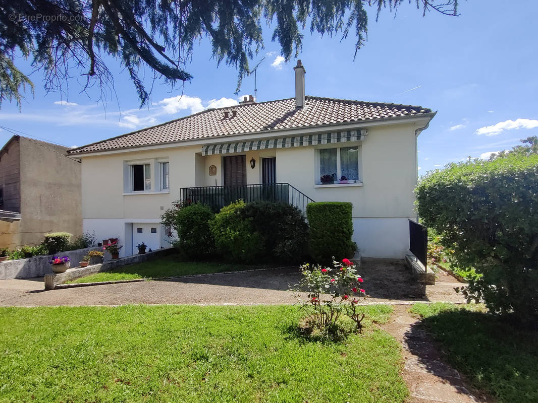 Maison à CHAUVIGNY