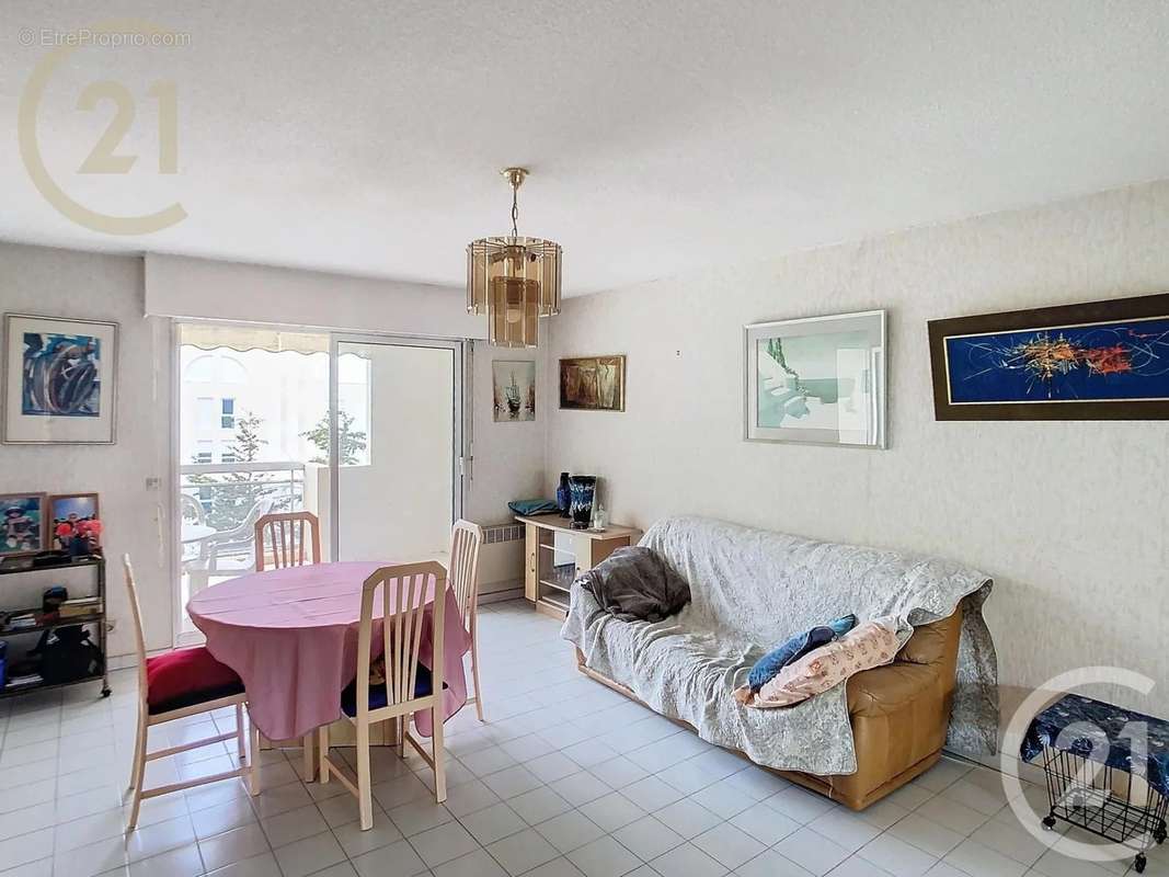 Appartement à MOUGINS