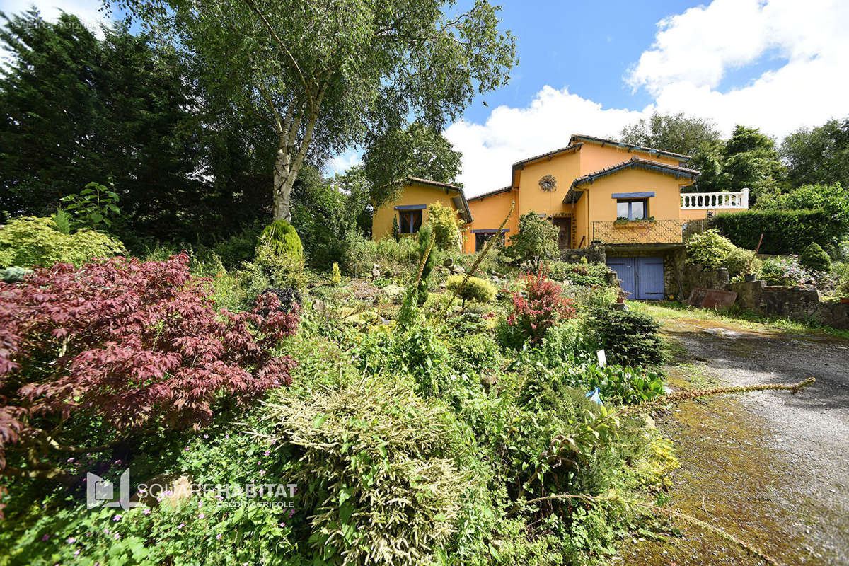 Maison à HERNICOURT