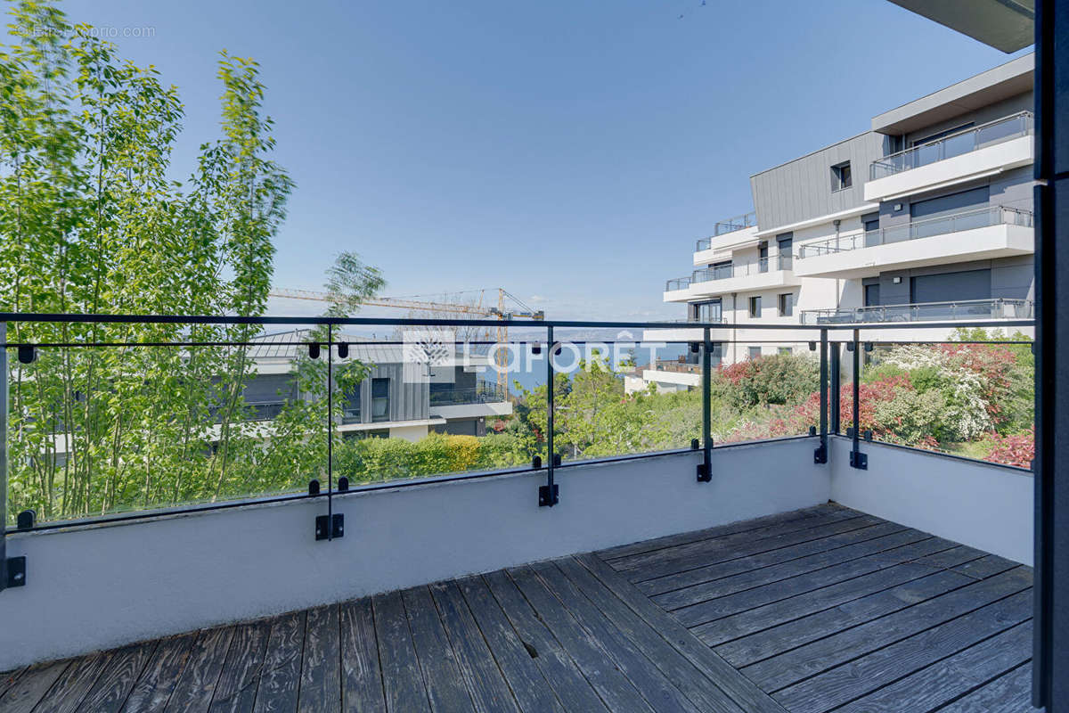 Appartement à EVIAN-LES-BAINS