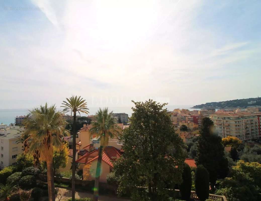 Appartement à MENTON