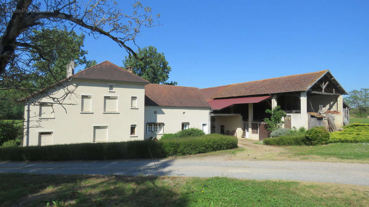 Maison à NAILHAC