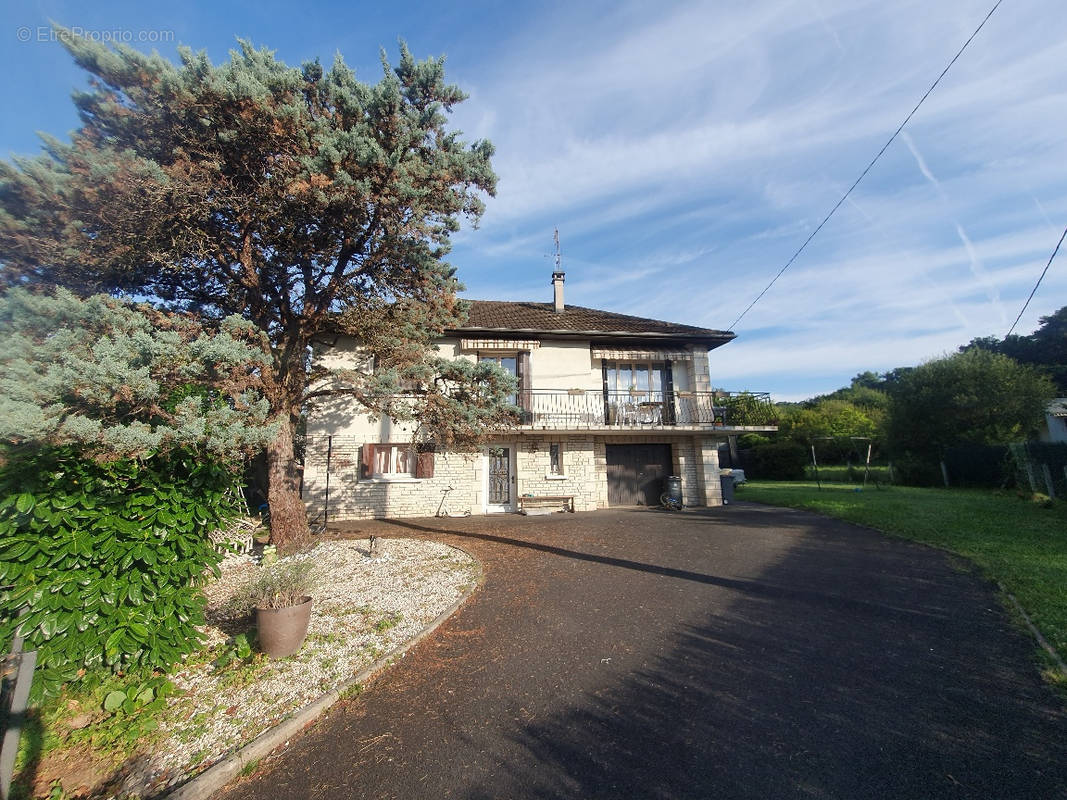 Maison à MALEMORT-SUR-CORREZE