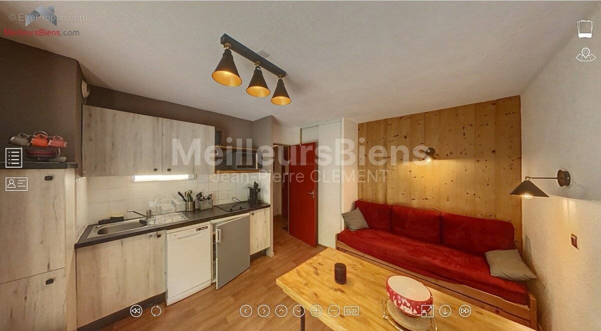 Appartement à SAINT-FRANCOIS-LONGCHAMP