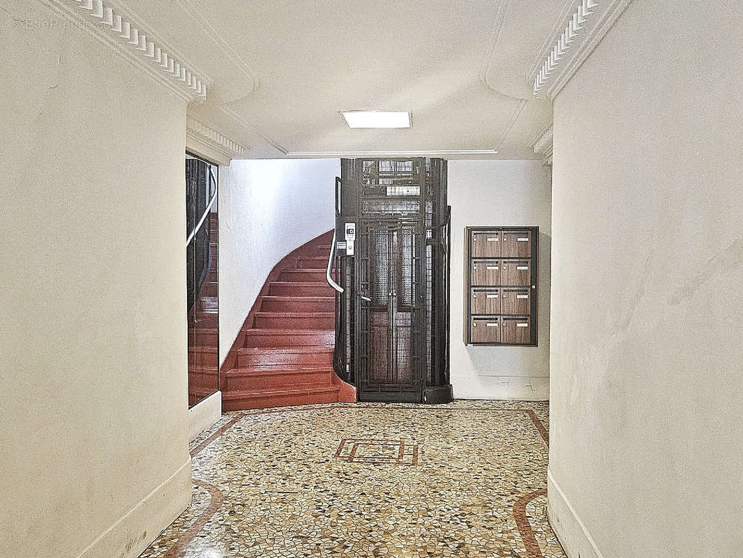 Appartement à MARSEILLE-8E