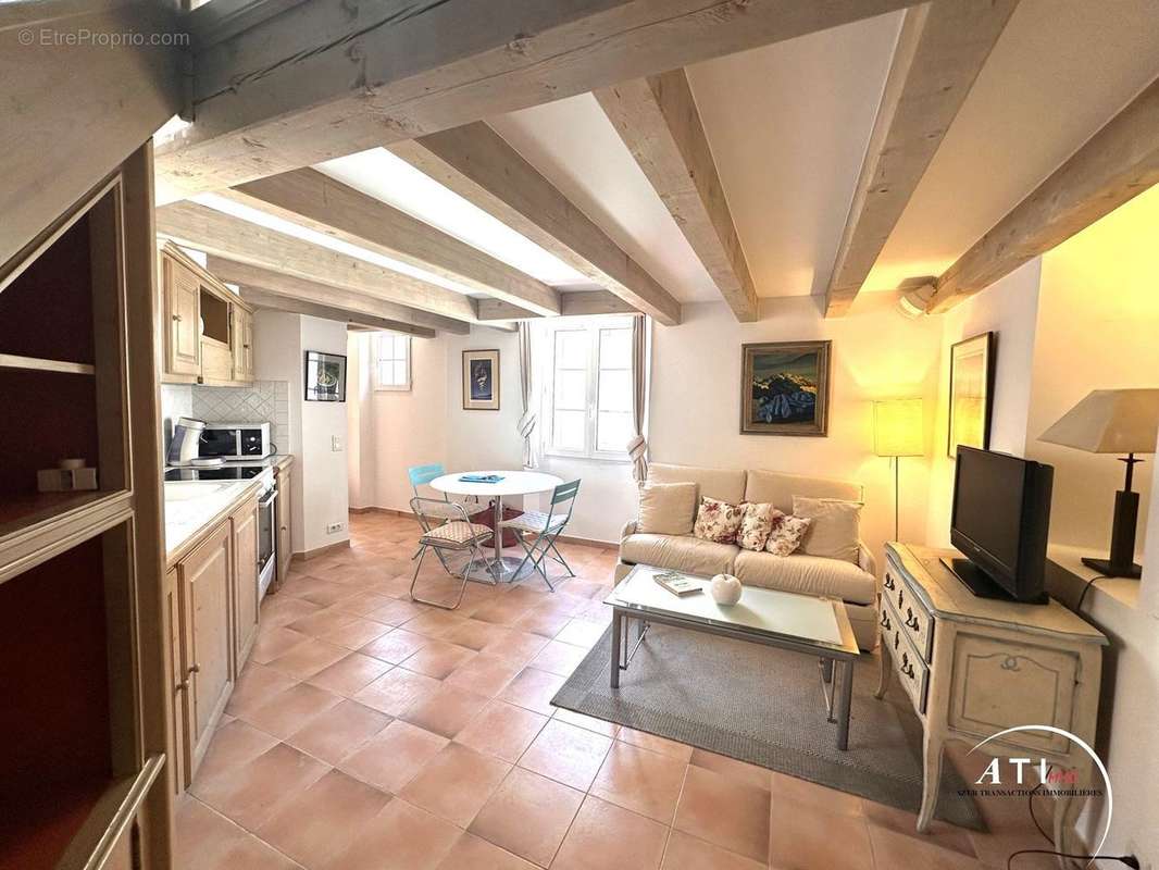 Appartement à SAINT-TROPEZ