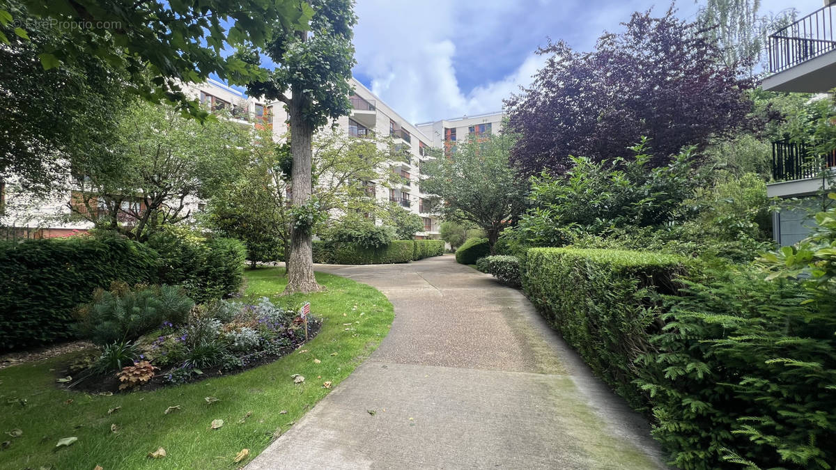 Appartement à LE CHESNAY