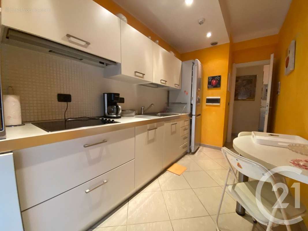 Appartement à MENTON