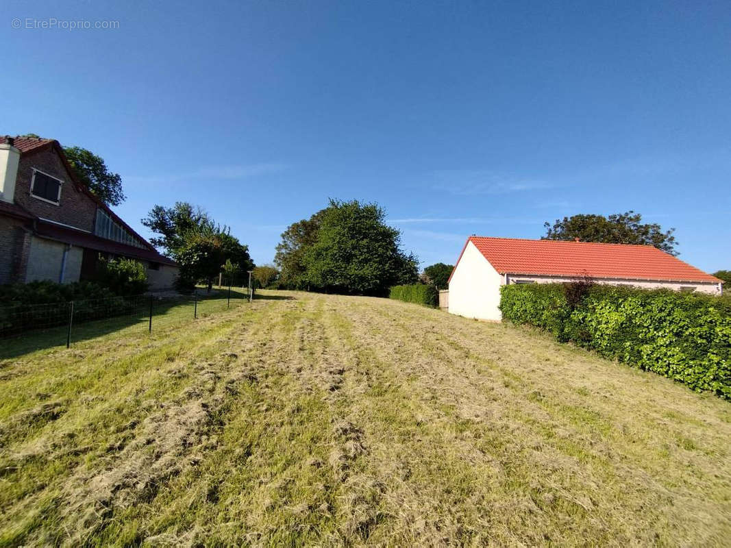 Terrain à BUIGNY-L&#039;ABBE