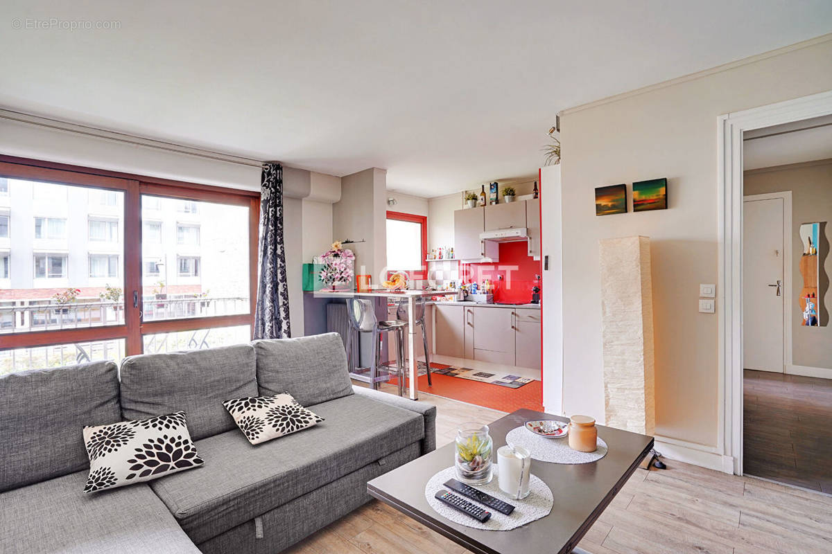 Appartement à PARIS-12E