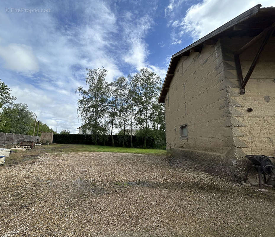 Maison à AMBERIEUX-EN-DOMBES