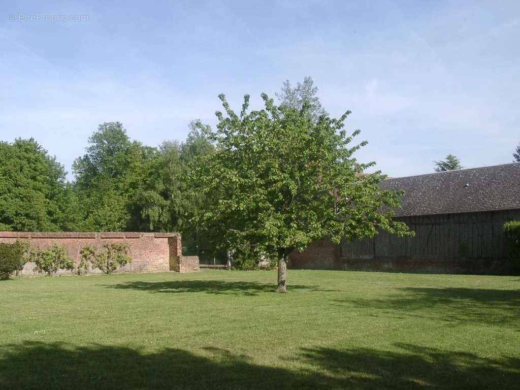 Maison à GRANDVILLIERS