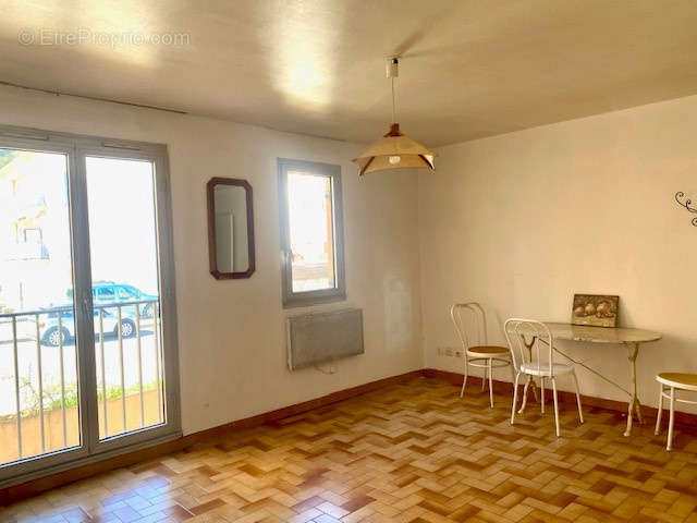 Appartement à MONTBOLO