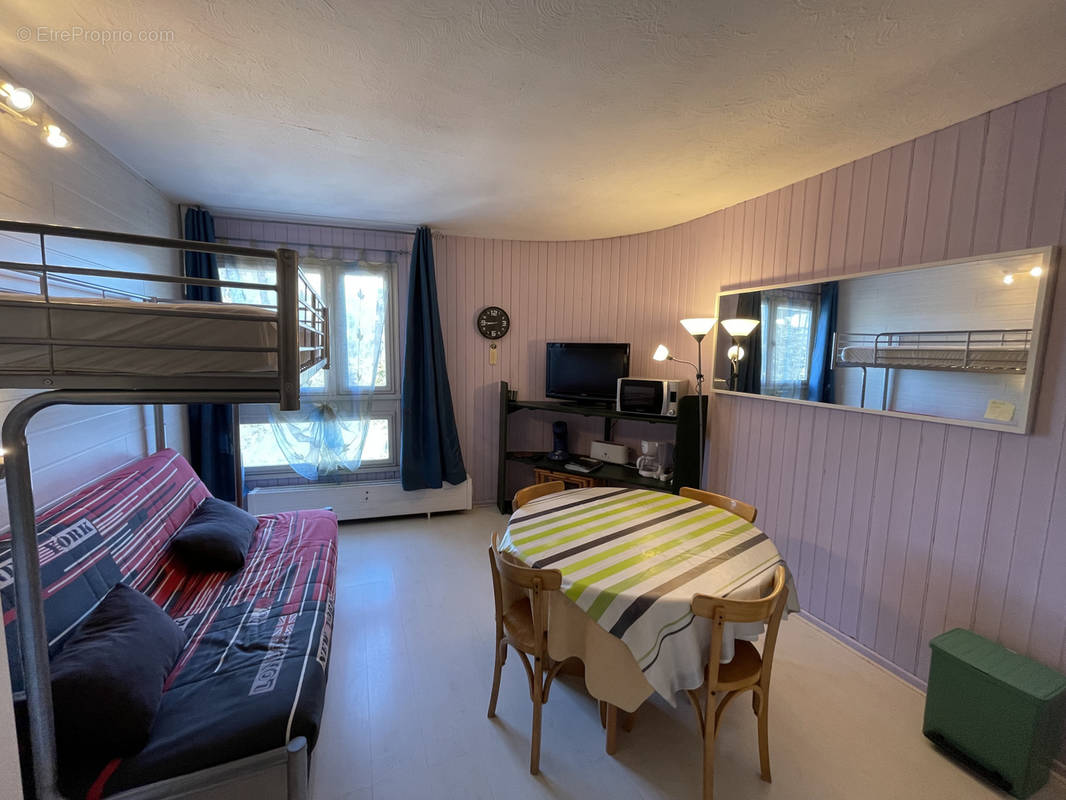 Appartement à LAVEISSIERE