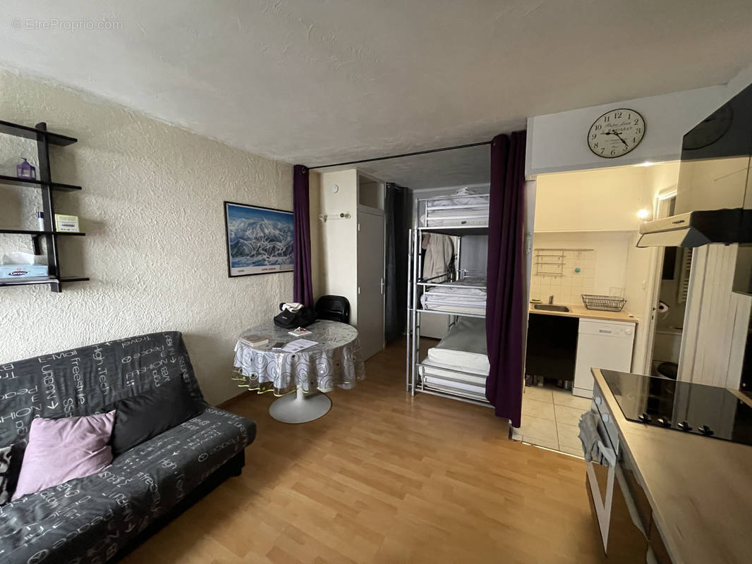 Appartement à LAVEISSIERE