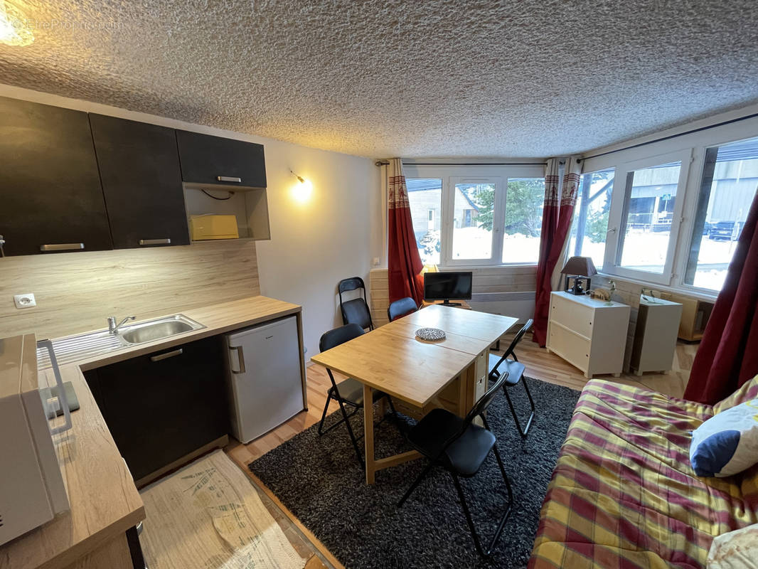 Appartement à LAVEISSIERE