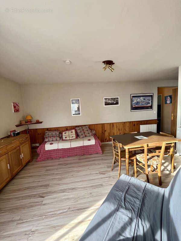 Appartement à LAVEISSIERE